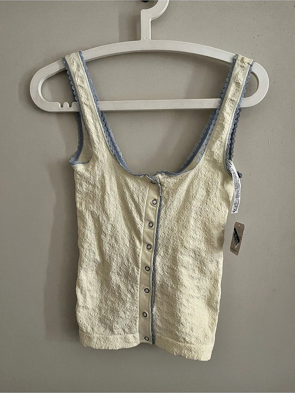 Free People Lace Trim Button Front Tank in Cream & Blue Size M/L, NWT.